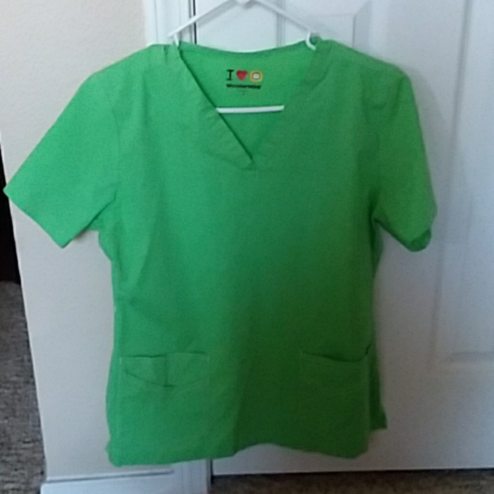 Scrub top